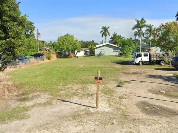 1241 NW 9th St, Homestead, FL 33030