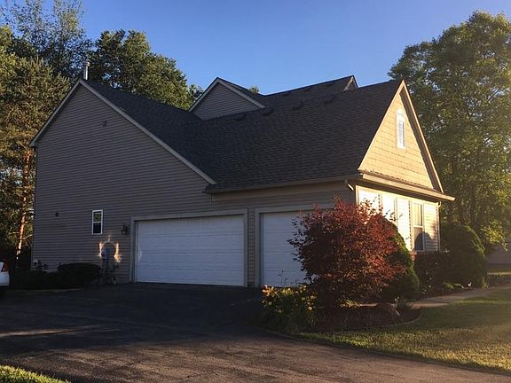 3rd image of 2412 Hay Creek Dr