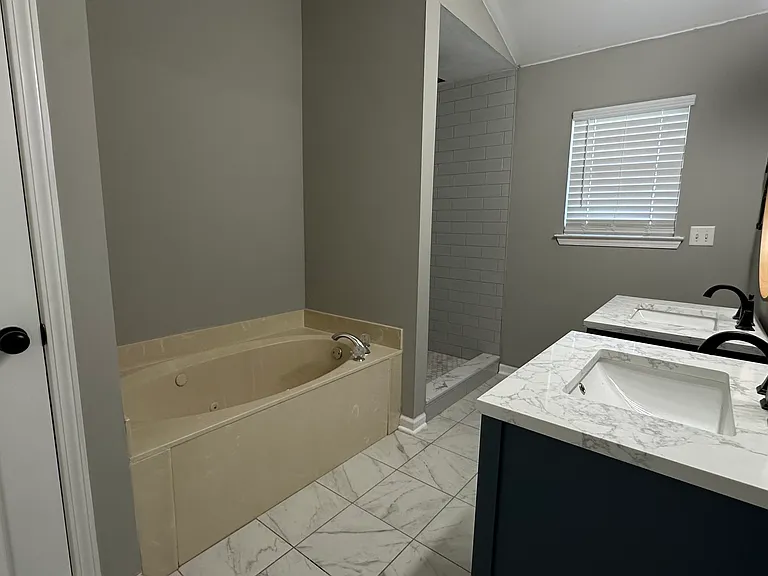 6365 Oak Leaf Dr — Photo 11