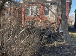 1956 Vermont St, Gary, IN 46407