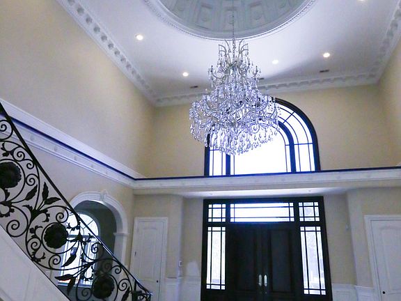 5th image of 634 Innsbruck Ave