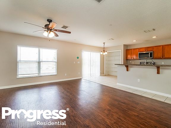 4th image of 1748 Portcastle Cir