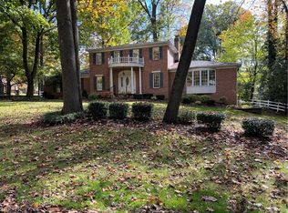 466 Spring Grove Dr, Tallmadge, OH 44278