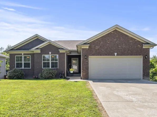 155 Oak Dr, Eminence, KY 40019