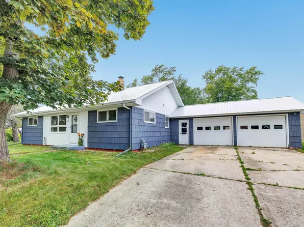 205 E Greenfield Ave, Algoma, WI 54201