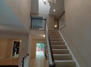 1565 McLean Commons Ct, Mc Lean, VA 22101