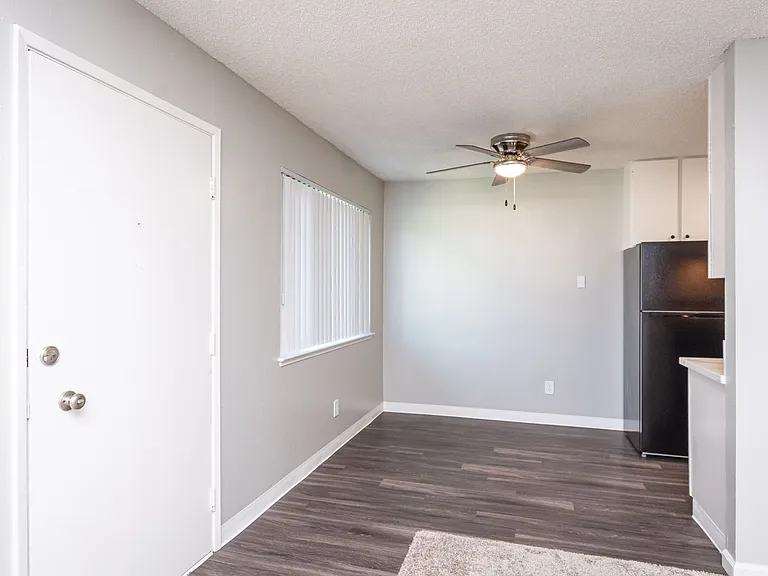 Villa Roma Apartments. — Photo 13