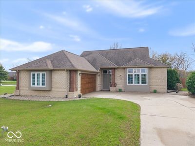 8123 W Ashford Ln, Muncie, IN, 47304