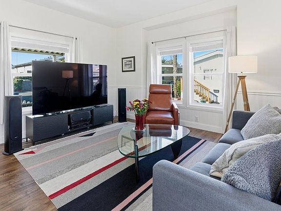 3rd image of 930 Rosedale Ave Spc 68