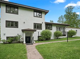 120 Briarwood Dr, Ithaca, NY 14850