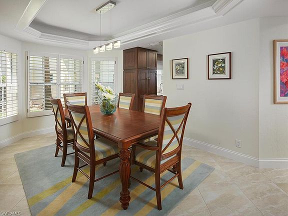 4th image of 26911 Wedgewood DR #101