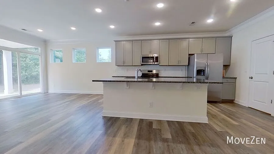 5518 Harris Cove Dr Charlotte, NC 28269 Stunning End Unit Townhome — Photo 3