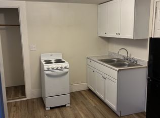 2 Pearl St #9, Norway, ME 04268