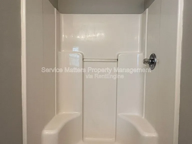 5959 Sleepy Hollow Ct — Photo 20