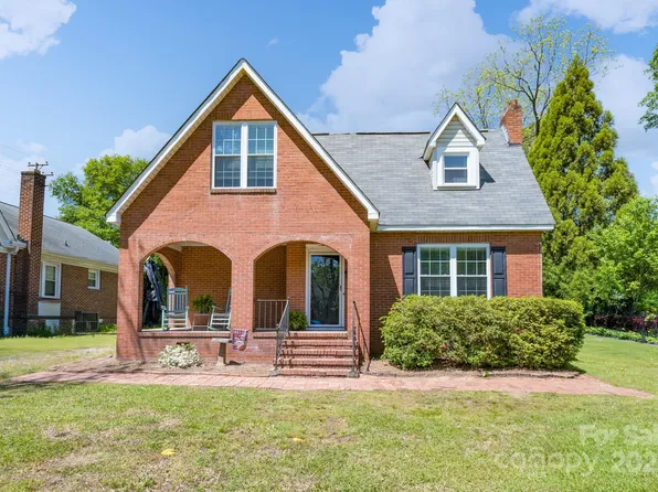 709 Myrtle Dr, Rock Hill, SC 29730
