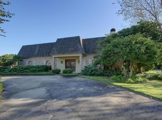 208 Country Club Dr, Lafayette, LA 70501