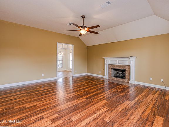 3rd image of 107 Memory Ln