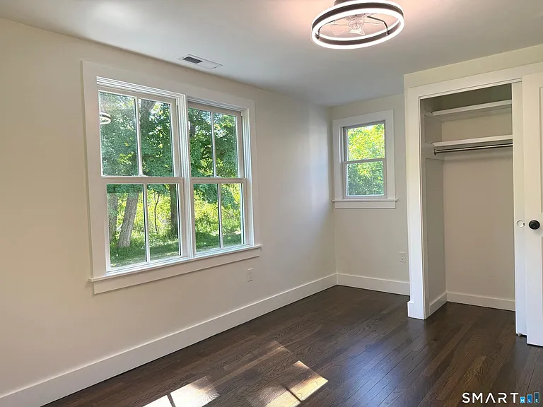 2569 Long Hill Rd #2 — Photo 14