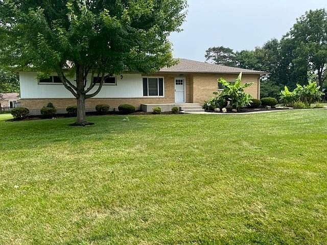 1st image of 1000 Indianwood Dr