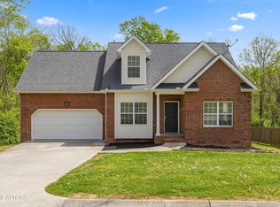 3024 Pinex Ln, Knoxville, TN 37921