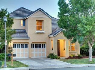 24 White Oak Way, Novato, CA 94949