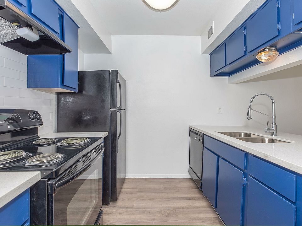 1st image of 1110 Graham Dr #1804