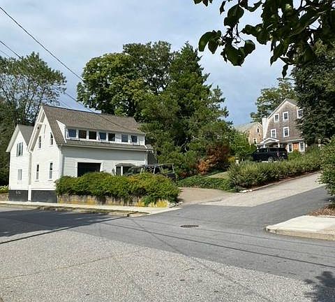 Original Carriage House all restored and new.