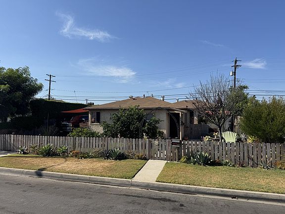 2nd image of 8412 Cleta St