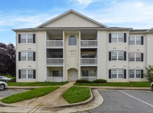 2104 McConnell Dr, Kernersville, NC 27284