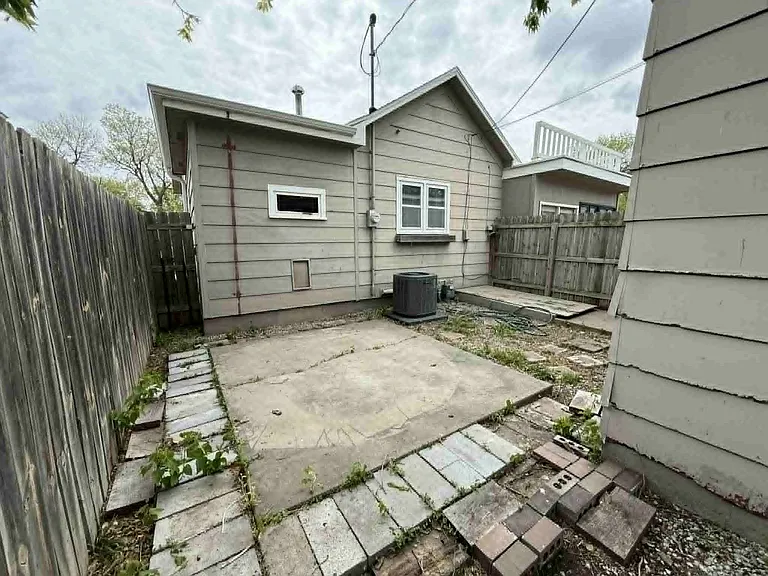 2202 D Ave — Photo 11