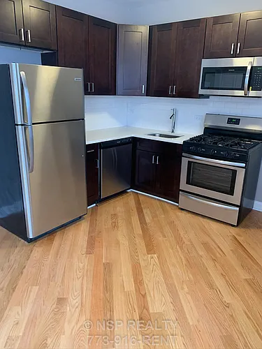 1644 W Pratt Blvd #E2 Photo 1