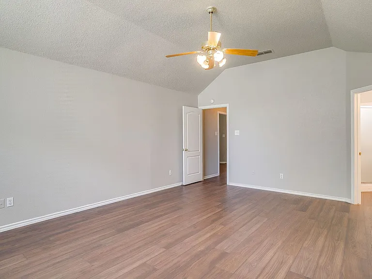 7617 Blossom Dr — Photo 21