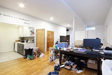 Rented by R New York