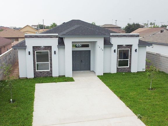 3rd image of 1428 Franc Cigarroa Dr