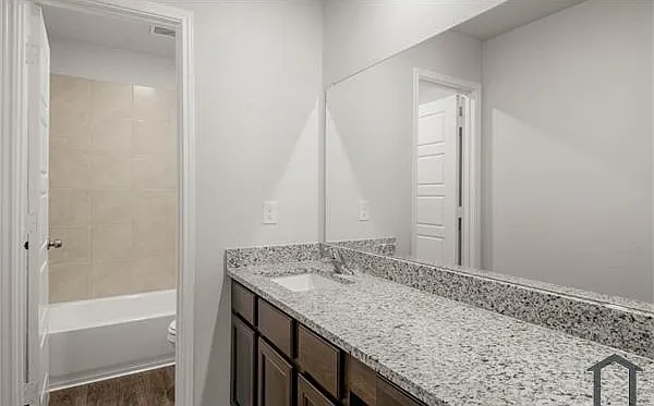 7809 White Spruce Ln — Photo 8