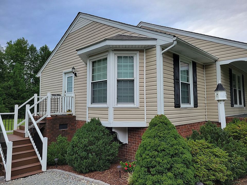 1st image of 116 Mina St