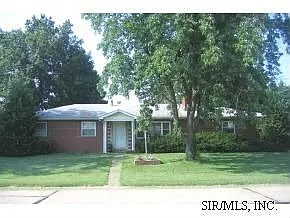 2425 Roney Dr photo 1