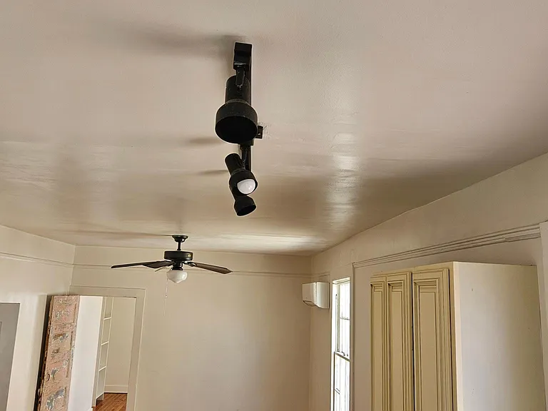 1507 Dumaine St — Photo 6