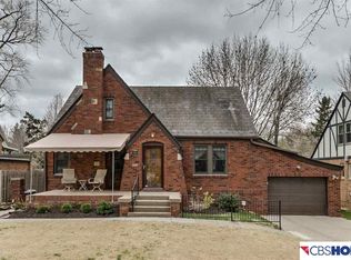 5031 Parker St, Omaha, NE 68104