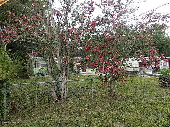 2nd image of 13366 Gillespie Ave