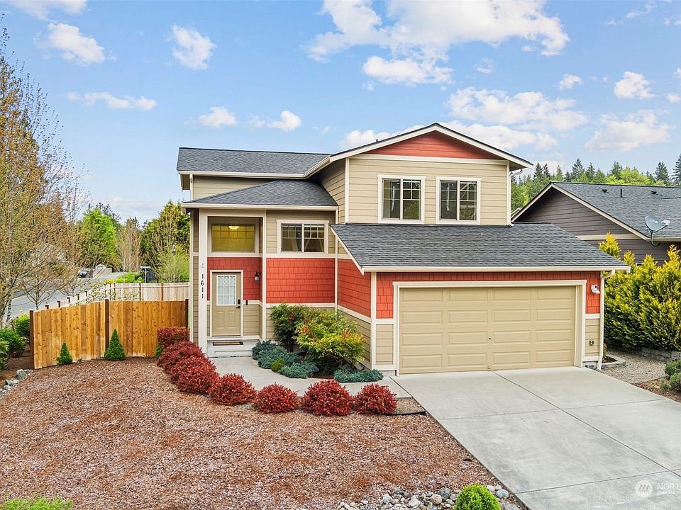 1st image of 1611 NE Nutkana Way
