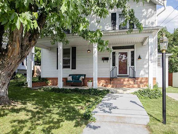 5th image of 4 Shenandoah Ave