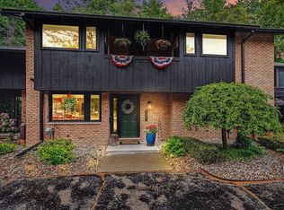 3308 N Bent Oak Dr, Midland, MI 48640