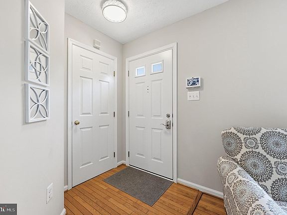 3rd image of 6650 Granville Ct
