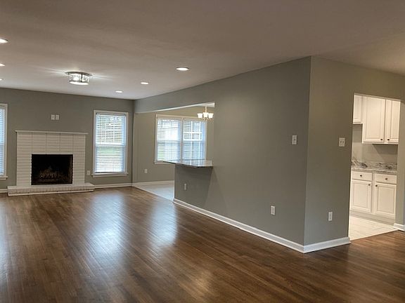 4th image of 7509 Parker Cir