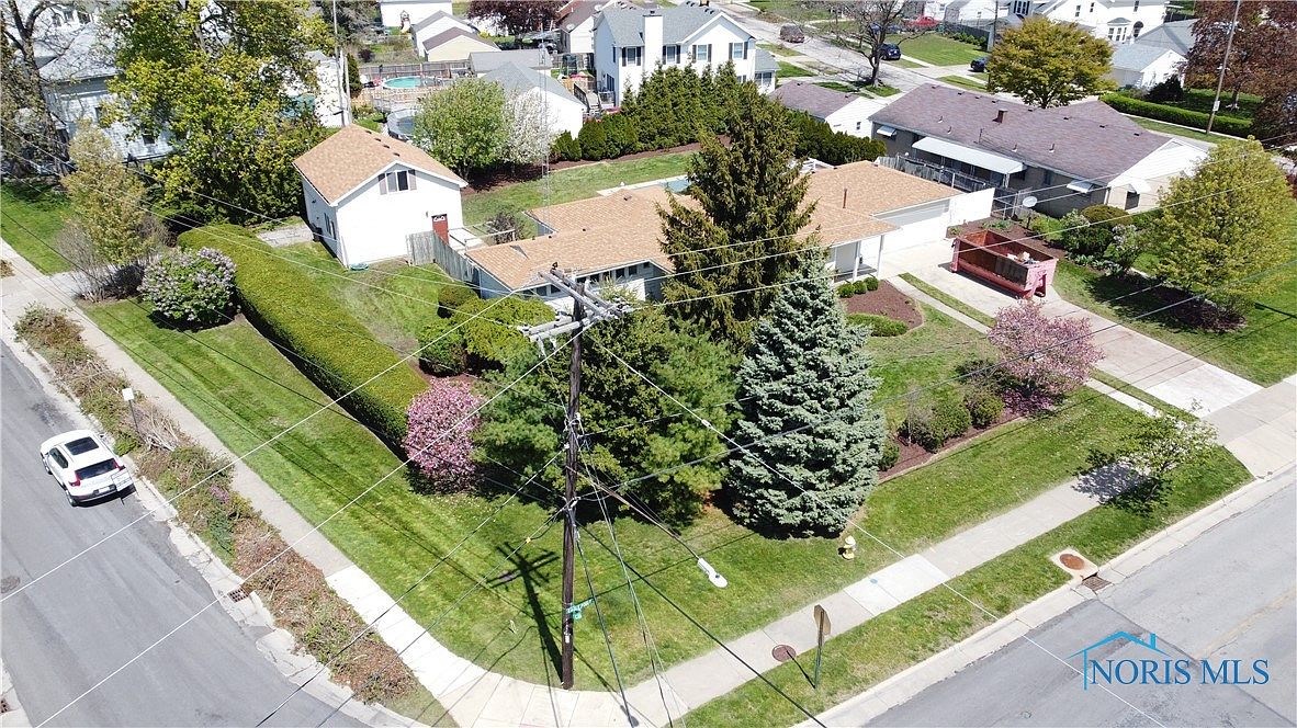 316 Eagle Point Rd, Rossford, OH 43460 Zillow