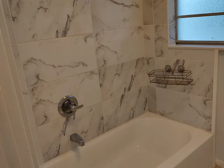1641 Lakeview Dr #B — Photo 9