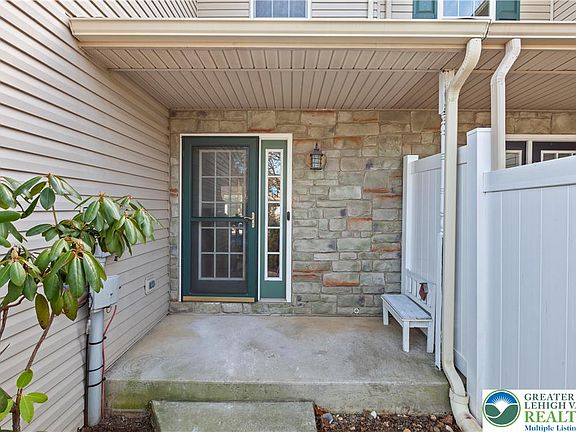 4th image of 8014 Heritage Dr