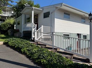 12 Diamond St APT B, Souderton, PA 18964