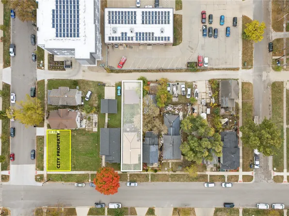 513 2nd St SW, Cedar Rapids, IA 52404